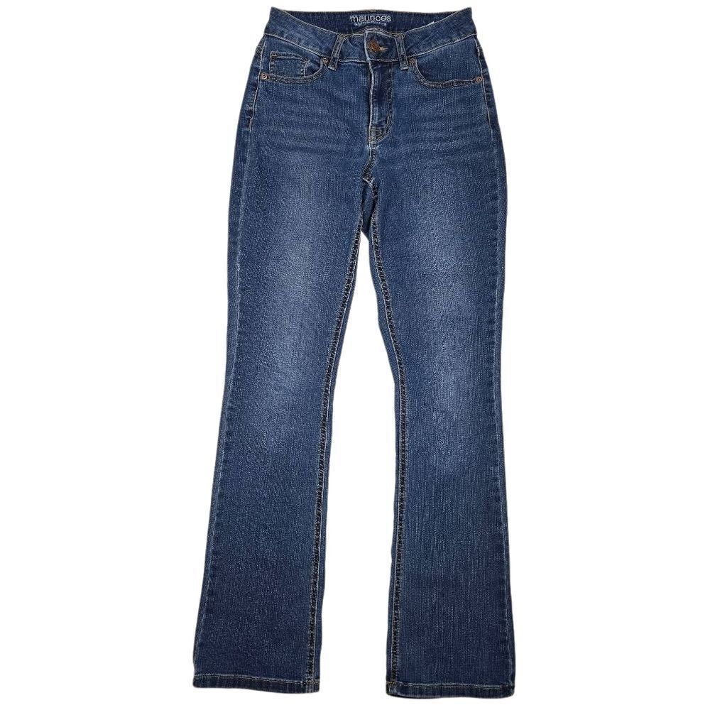 Maurices High‑Rise Curvy Blue Denim Jeans Size 2